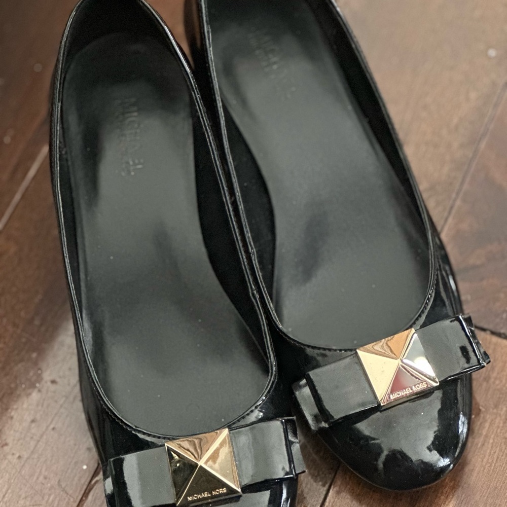 Michael Kors Black Patent Leather Flats